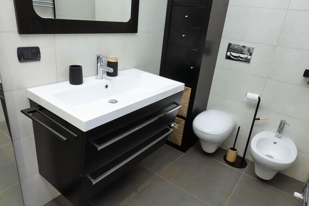Bari 68 - Comfort Moderno & Fascino Antico ภายนอก รูปภาพ
