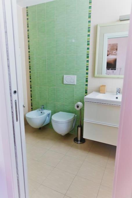 Bari 68 - Comfort Moderno & Fascino Antico ภายนอก รูปภาพ